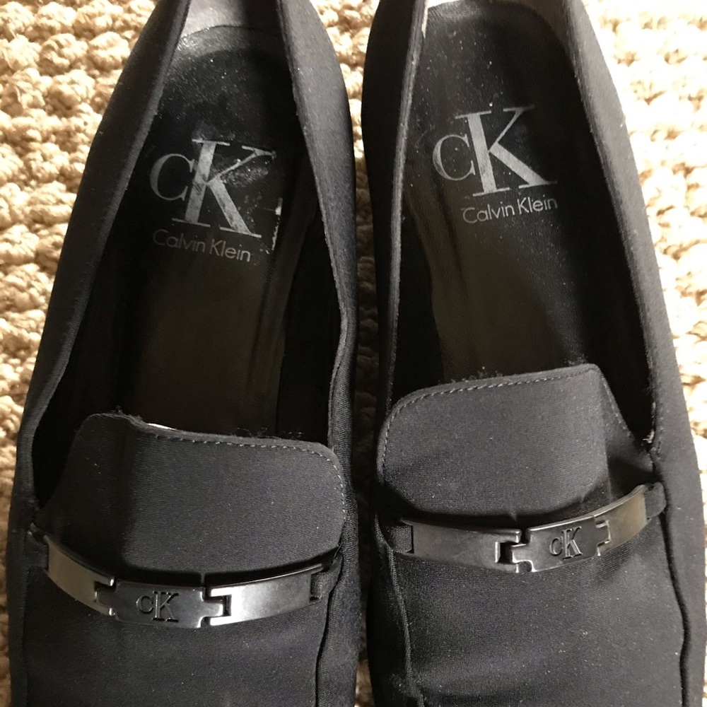 7 1/2  Calvin Klein woman dress shoes